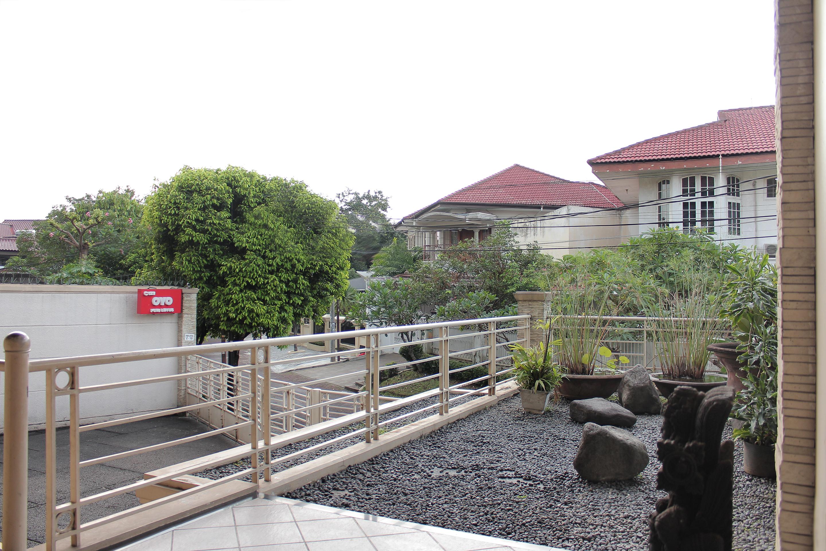 Super Oyo 123 Puri Lotus Hotel Jakarta Luaran gambar