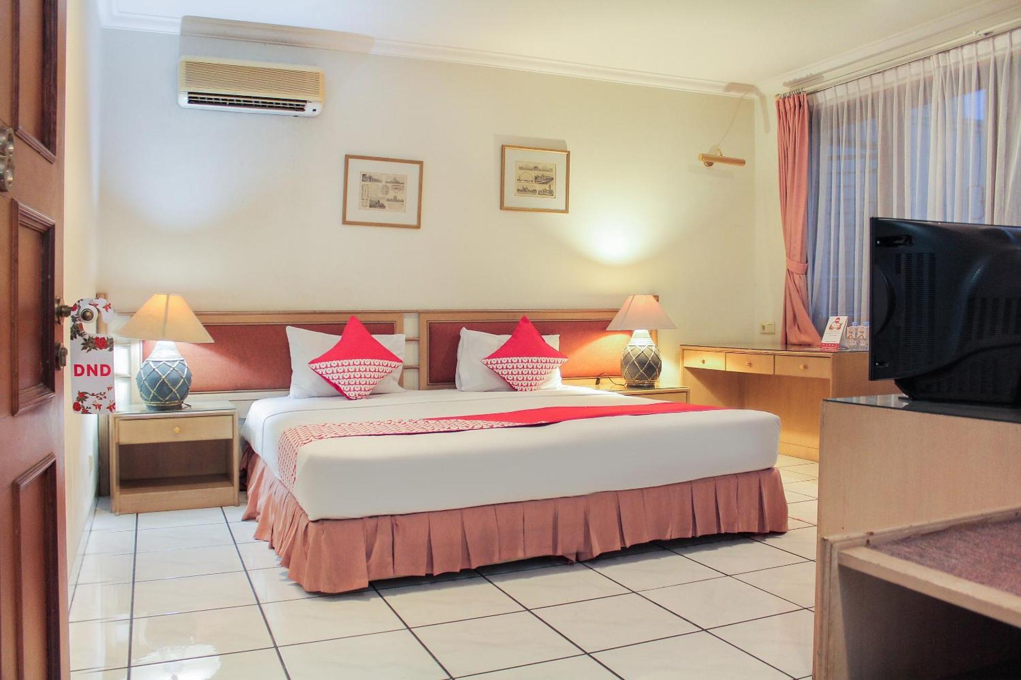 Super Oyo 123 Puri Lotus Hotel Jakarta Luaran gambar